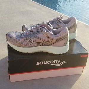 Saucony  Versafoam Cohesion TR12